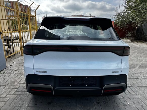 2026 Changan Qiyuan Q05 40.3 kWh II, белый, 1420000 рублей - вид 3
