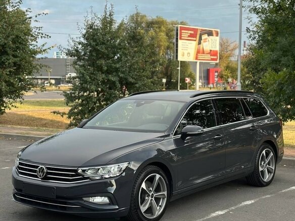 2020 Volkswagen Passat B8 Рестайлинг, серый