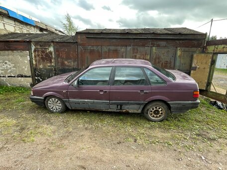 1991 Volkswagen Passat B3, фиолетовый, вид 5