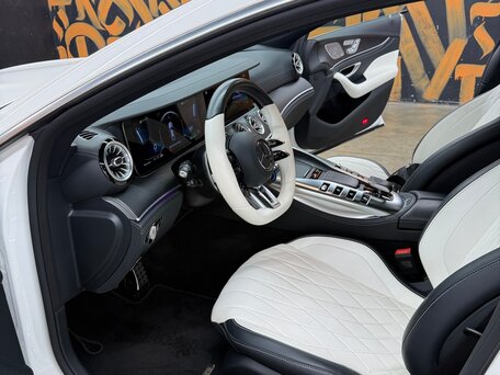 2022 Mercedes-Benz AMG GT 4-Door Coupe 43 I, белый, 9550000 рублей, вид 5