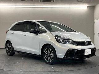 2023 Honda Fit RS IV Рестайлинг, белый, 1120000 рублей, вид 1