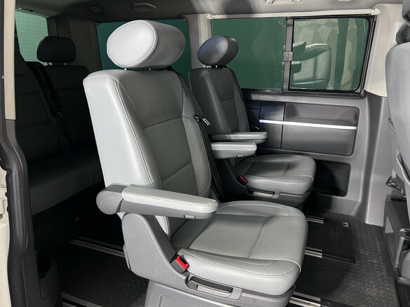 2013 Volkswagen Multivan T5 Рестайлинг, белый, 2390000 рублей - вид 9