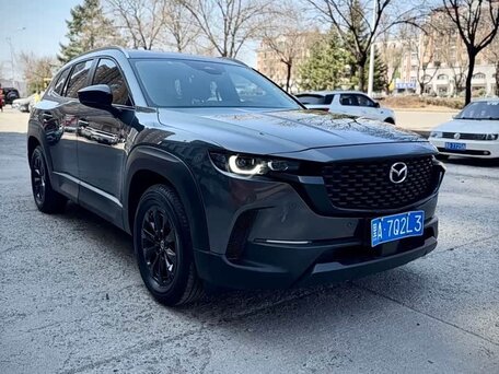2023 Mazda CX-50, серый, 2340000 рублей, вид 3