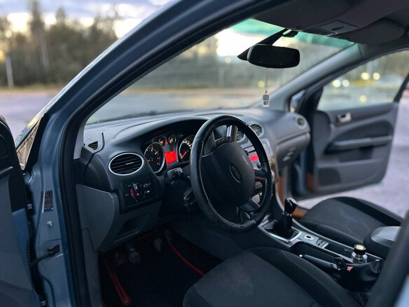 2008 Ford Focus II Рестайлинг, голубой, 390000 рублей - вид 11
