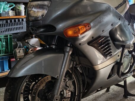 1997 Kawasaki ZZR 400, серый, 250000 рублей, вид 2