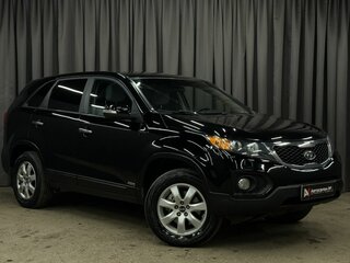 2010 Kia Sorento II, чёрный, 1149900 рублей, вид 2