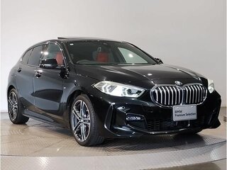 2022 BMW 1 серии 118i III (F40), чёрный, 1600000 рублей, вид 3