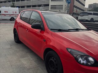 2010 Hyundai i30 I Рестайлинг, красный, 700000 рублей, вид 2