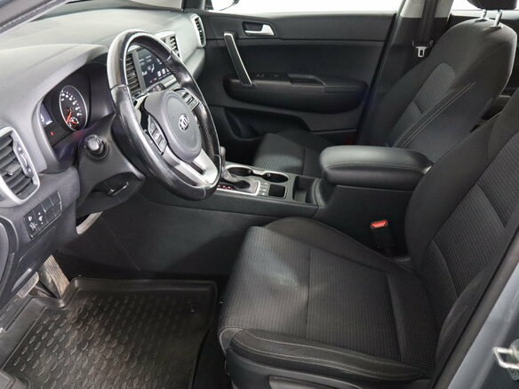 2020 Kia Sportage IV Рестайлинг, серебристый - вид 6
