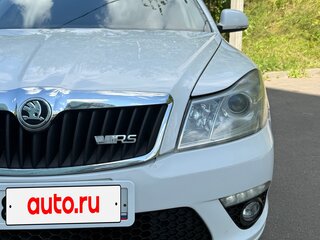 2012 Skoda Octavia II (A5) Рестайлинг, белый, 640000 рублей, вид 4