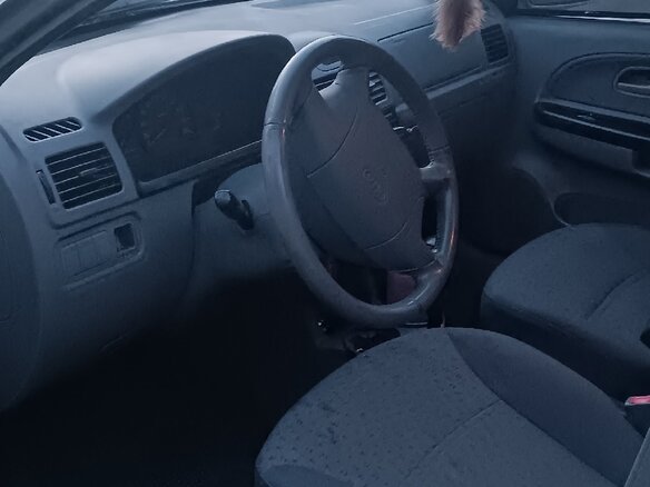 2004 Kia Rio I Рестайлинг, серебристый - вид 9