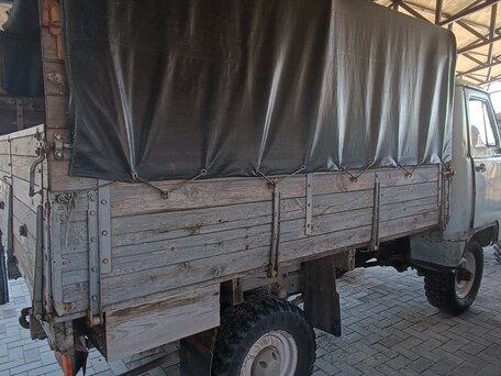 1994 УАЗ 3303, серебристый, 170000 рублей, вид 4