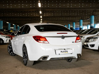 2012 Opel Insignia OPC I, белый, 970000 рублей, вид 4
