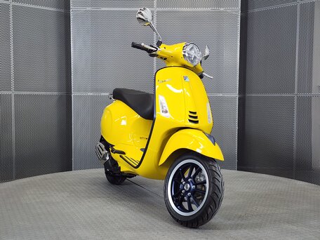 2023 Vespa Primavera, жёлтый, 419000 рублей, вид 3