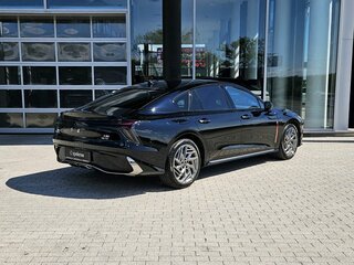 2025 Hongqi H6, чёрный, 3290000 рублей, вид 4