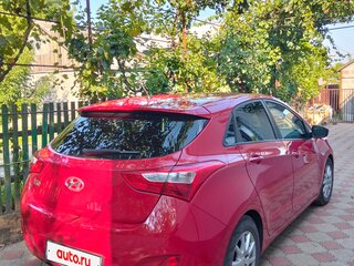 2013 Hyundai i30 II, красный, 920000 рублей, вид 3