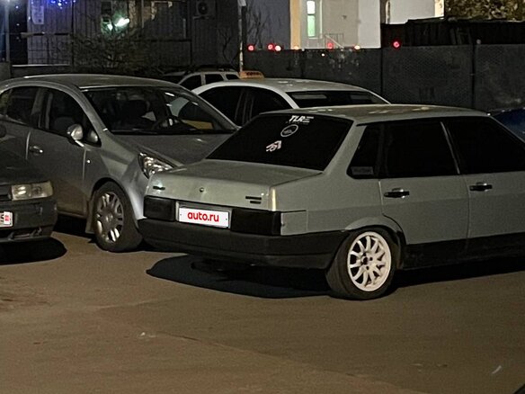 2002 Lada (ВАЗ) 21099, серый, 400000 рублей - вид 3