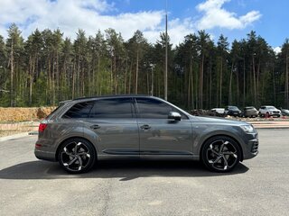 2015 Audi Q7 II (4M), серый, 3780000 рублей, вид 4