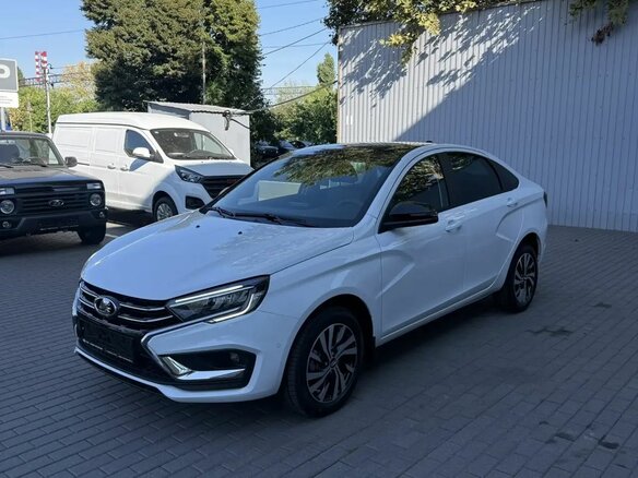 2026 Lada (ВАЗ) Vesta I Рестайлинг (NG), белый, 2015000 рублей - вид 2