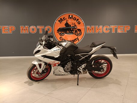 2024 Suzuki GSX-8R, серый, 1125000 рублей, вид 2