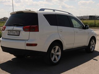 2008 Peugeot 4007, белый, 675631 рублей, вид 5