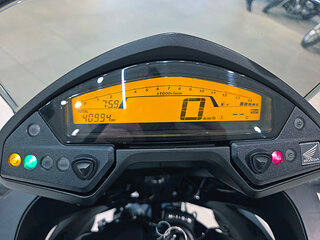 2011 Honda VFR 800X (Crossrunner), белый, 635000 рублей, вид 5