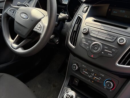 2018 Ford Focus III Рестайлинг, белый, 800000 рублей, вид 5