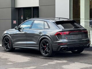 2025 Audi RS Q8 Performance I Рестайлинг, серый, 22700000 рублей, вид 3