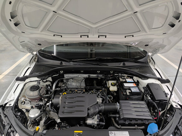 2022 Skoda Octavia III (A7) Рестайлинг, белый, 1770000 рублей - вид 8