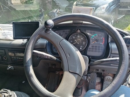 1993 Nissan Diesel, белый, 1500000 рублей, вид 3