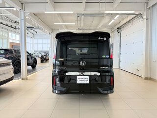 2016 Honda Stepwgn V, чёрный, 1749000 рублей, вид 5