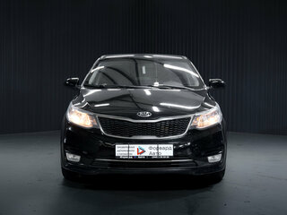 2015 Kia Rio III Рестайлинг, чёрный, 900000 рублей, вид 2