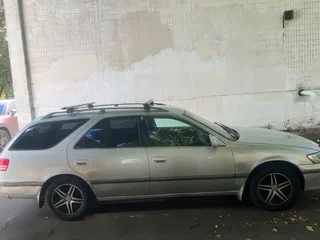 1999 Toyota Mark II Qualis VIII (X100), серый, 355555 рублей, вид 4