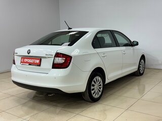 2019 Skoda Rapid I Рестайлинг, белый, 1545000 рублей, вид 4
