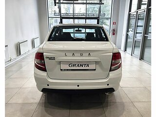 2026 Lada (ВАЗ) Granta I Рестайлинг, белый, 1193000 рублей, вид 5
