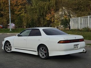 1993 Toyota Mark II VII (X90), белый, 610000 рублей, вид 3