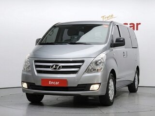 2016 Hyundai Grand Starex I Рестайлинг, серебристый, 1900000 рублей, вид 2