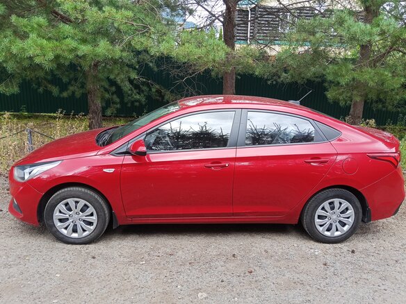 2018 Hyundai Solaris II, красный - вид 1