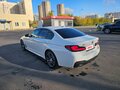 2020 BMW 5 серии 520d xDrive VII (G30/G31/G38) Рестайлинг, белый - вид 3