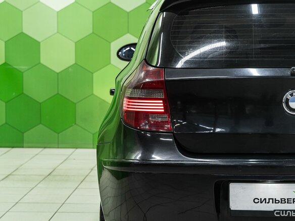 2008 BMW 1 серии 118i I (E81/E82/E87/E88) Рестайлинг, чёрный - вид 10