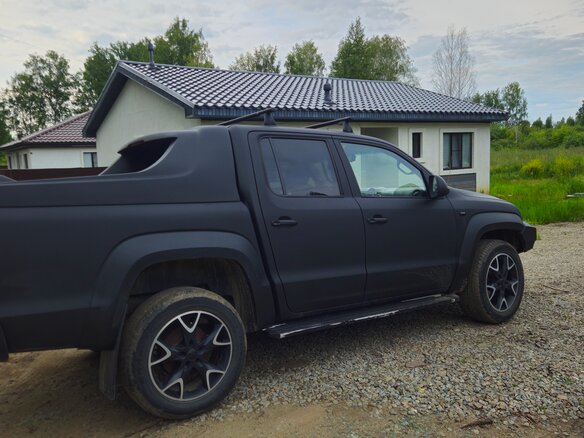 2011 Volkswagen Amarok I, чёрный, 1370000 рублей - вид 6
