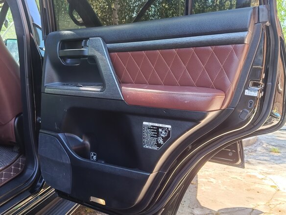 2008 Toyota Land Cruiser 200 Series, чёрный - вид 33