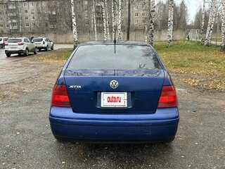 2001 Volkswagen Jetta IV, синий, 259000 рублей, вид 2