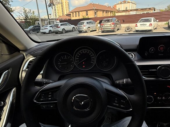 2016 Mazda 6 III (GJ) Рестайлинг, чёрный, 1399999 рублей - вид 12