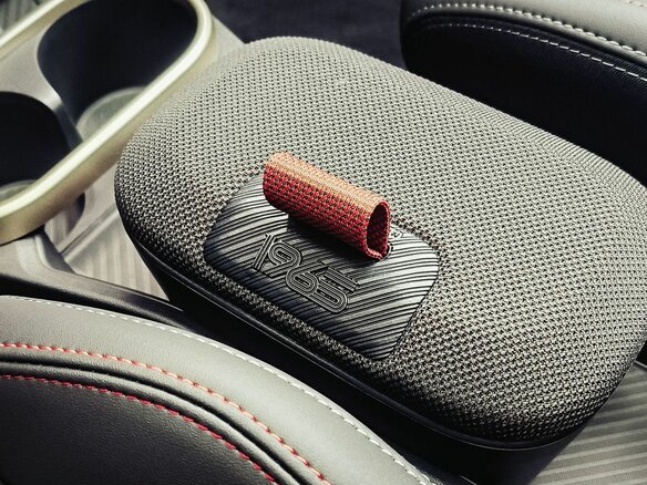 2026 Mini Hatch JCW IV (F65/F66/J01), красный - вид 12