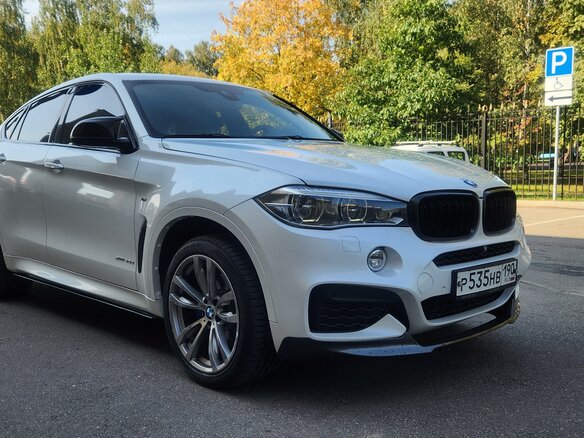 2016 BMW X6 40d II (F16), белый, 3800000 рублей