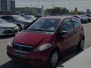 2006 Mercedes-Benz A-Класс 150 II (W169), красный, 525000 рублей, вид 2