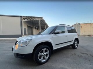 2012 Skoda Yeti I, белый, 760000 рублей, вид 5
