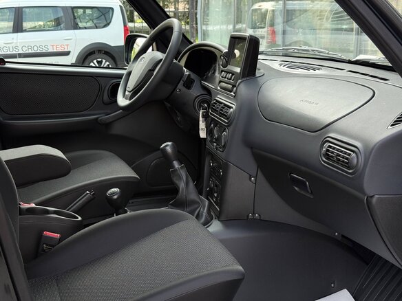 2026 Lada (ВАЗ) Niva Travel I Рестайлинг, зелёный, 1717000 рублей - вид 12