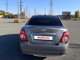 2013 Chevrolet Aveo II, серый, 399000 рублей, вид 4